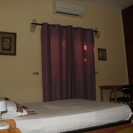 Residence Diane Wagadugu Zewnętrze zdjęcie